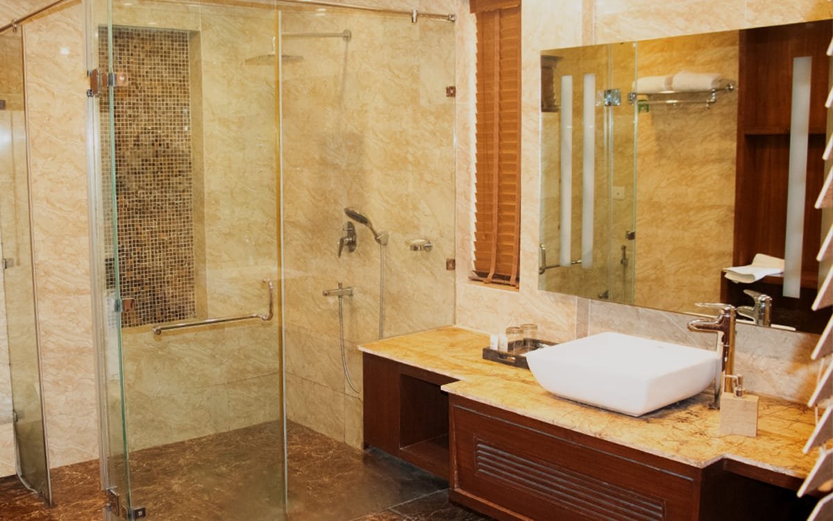 Luxury washroom in Suite Room