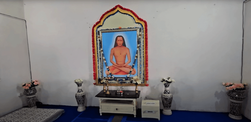 Babaji Cave Photo click inside Mahavatar Babaji Cave